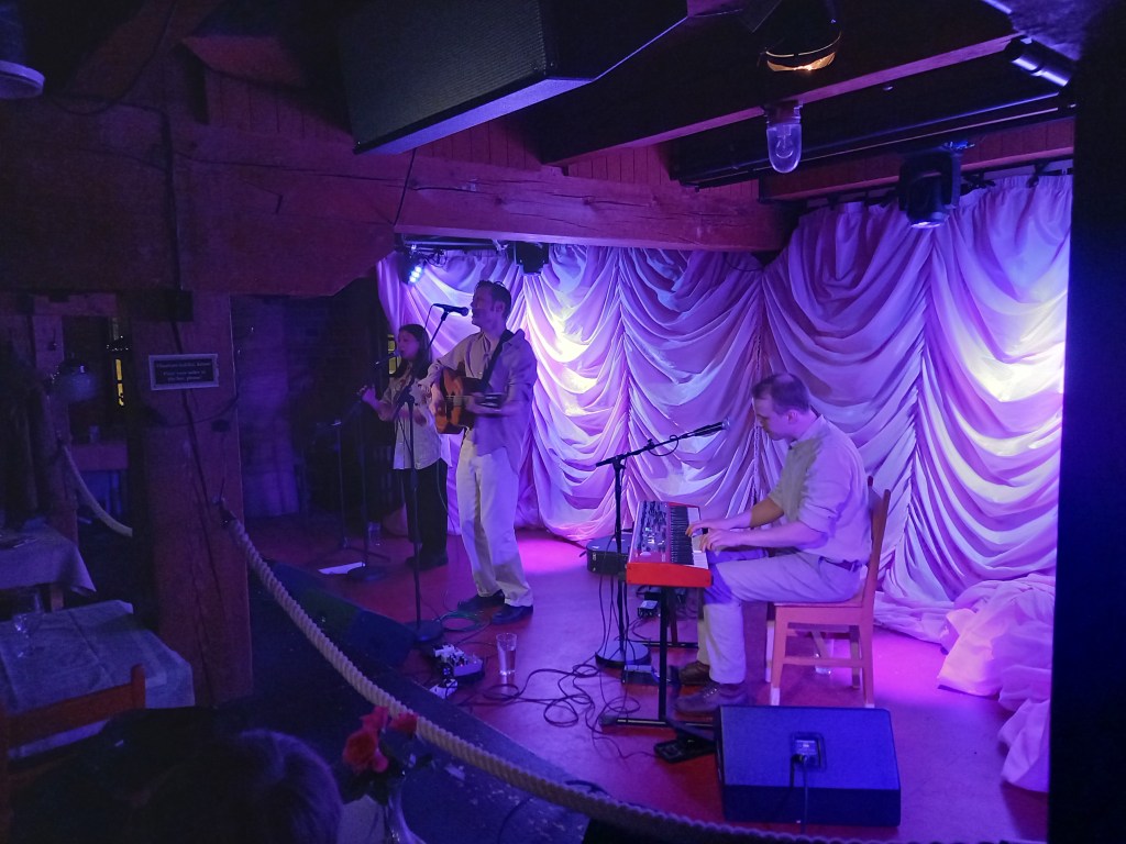 Vasas flora och fauna @ Telakka 18.2.2024 – Maailman ihanin bändi Tampereella